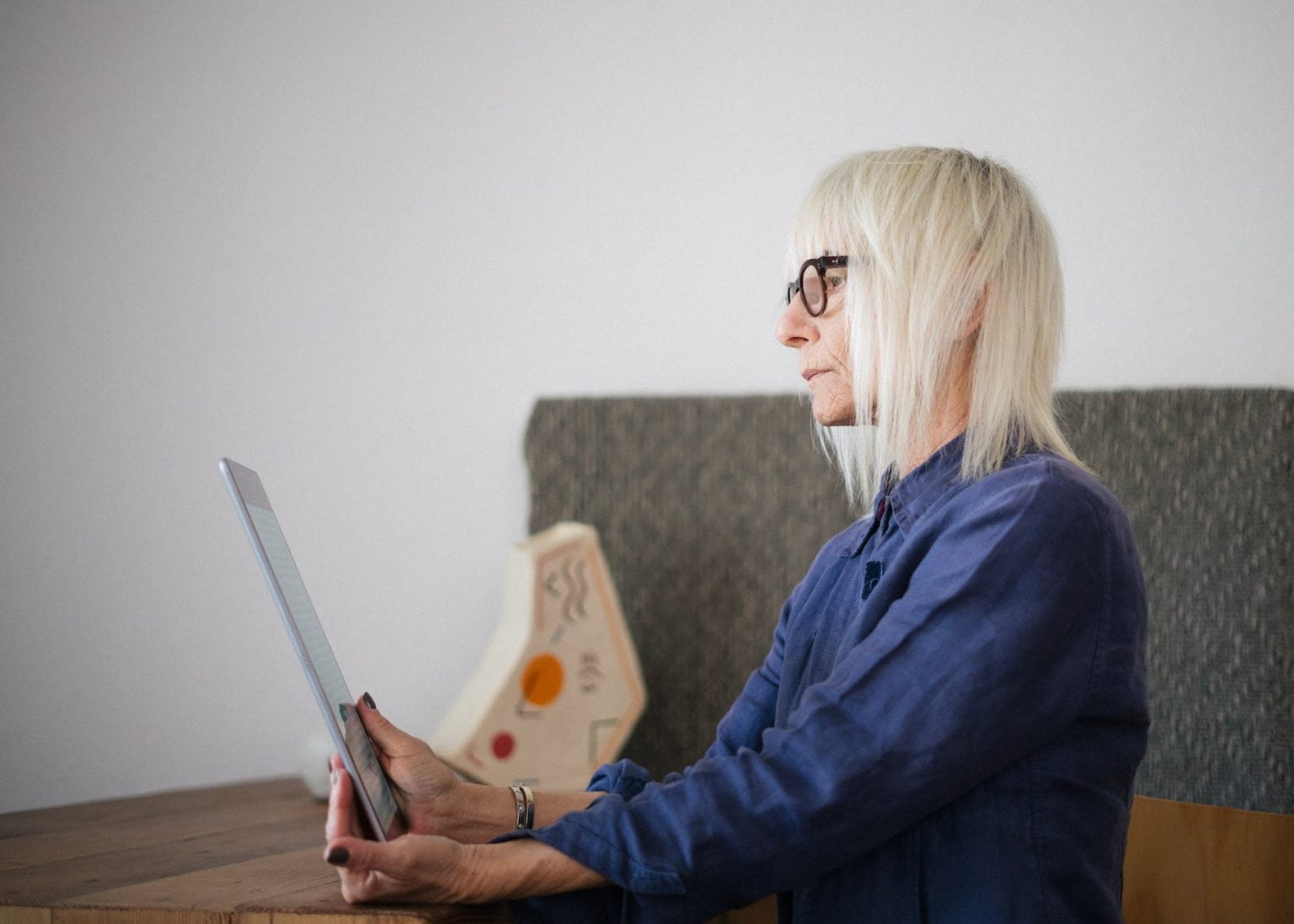 Ouderen En Technologie Hoe Senioren Kunnen Profiteren Van De Digitale