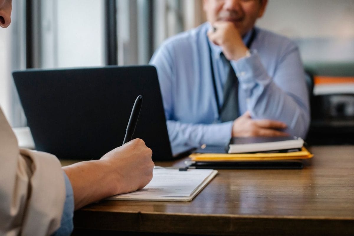 Hoe maak je een cv als 50-plusser? Tips voor een moderne presentatie